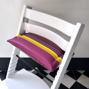 Gecoat zitkussen strepen multicolor purple voor stokke tripp trapp kinderstoel